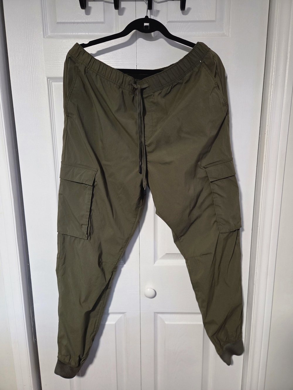 H&M Olive Cargo Jogger Pants - Dark Olive